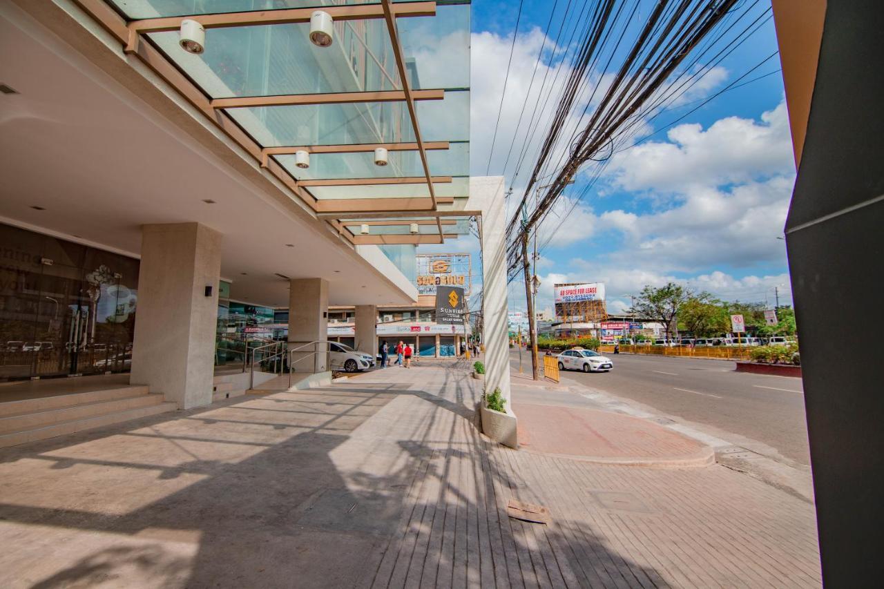 Migas Haven At Sunvida Tower Across Sm City Cebú Exterior foto